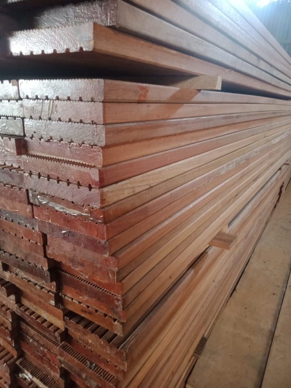 Decking Bengkirai Kalimantan Jumbo - Gambar 6